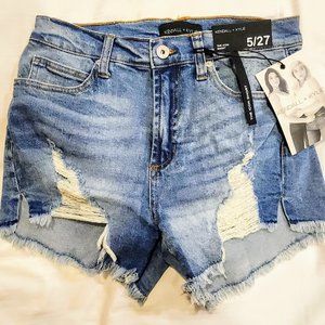 Kendall + Kylie Women's The Icon Distressed Short Size 5/27 Shorts Denim Cutoff